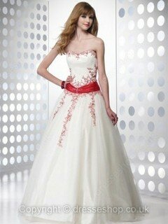 Elegant Ivory Tulle Ball Gown Sashes / Ribbons Floor-length Prom Dress #02015861