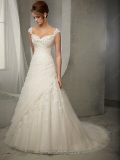 Princess Sweetheart Tulle Court Train Appliques Lace Wedding Dresses #00021004