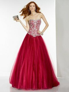 Princess Lace-up Tulle Crystal Detailing Burgundy Sweetheart Prom Dress #DS020100893