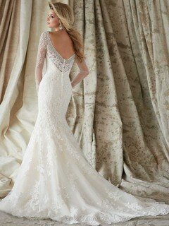 Long Sleeve V-neck Tulle Pearl Detailing Ivory Trumpet/Mermaid Wedding Dress #DS00022179
