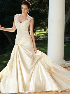 Sweetheart Ivory Taffeta Appliques Lace Chapel Train Open Back Wedding Dresses #DS00022226