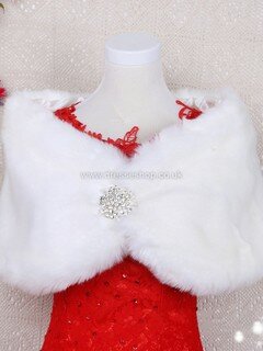 Faux Fur Off-the-Shoulder Sleeveless Shawl with Beading #DS03040031