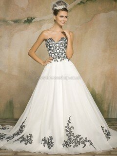 White A-line Perfect Organza Appliques Lace Court Train Wedding Dresses #DS00022283