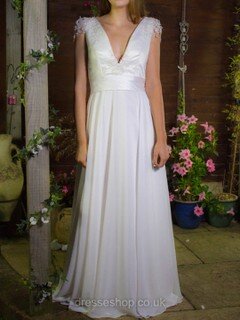 V-neck White Chiffon Satin Appliques Lace Floor-length New Wedding Dress #DS00020755
