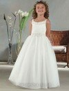 White Ball Gown Scoop Neck Tulle with Beading Elegant Flower Girl Dress #01031436