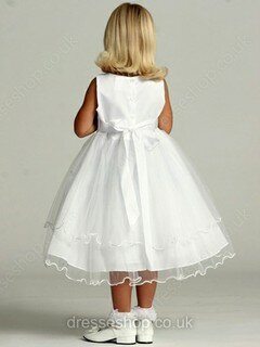 Great Scoop Neck Tulle Sashes/Ribbons White Tea-length Flower Girl Dress #01031506