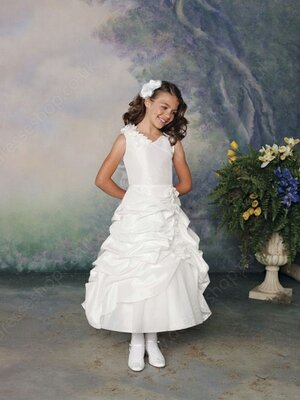 A-line V-neck Taffeta Ankle-length Pick-Ups Junior Bridesmaid Dresses#01040023