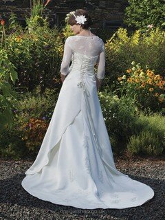 A-line Square Satin Sweep Train White Appliques Wedding Dresses #00016588