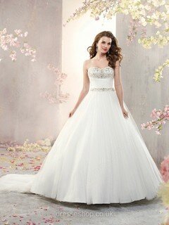 Ball Gown Sweetheart Tulle Satin Chapel Train White Beading Wedding Dresses #00016628
