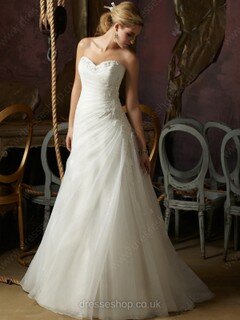 Sweetheart Organza Sweep Train Lace-up Appliques Lace Ivory Wedding Dresses #00016380
