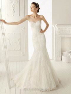 Famous White Lace Court Train Covered Button Trumpet/Mermaid Wedding Dresses #00012166