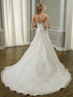 Sweetheart Ivory Organza Appliques Lace Lace-up A-line Wedding Dresses #00018276