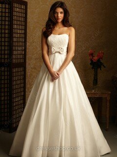 Strapless Ivory Modest Satin with Appliques Lace Floor-length Wedding Dresses #00018510