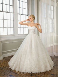 Sweetheart White Satin Organza Appliques Lace Elegant Ball Gown Wedding Dress #00018529