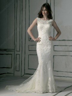 Gorgeous Trumpet/Mermaid Ivory Lace Buttons Scalloped Neck Wedding Dress #00016165