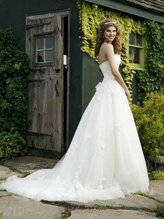Strapless Ivory Tulle Lace-up Appliques Lace Chapel Train Wedding Dresses #00016428