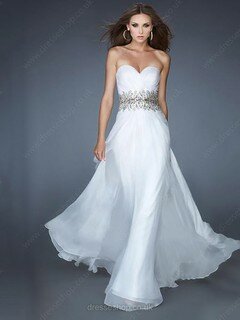 Women Sheath/Column Sweetheart Chiffon with Beading White Long Prom Dresses #02014794