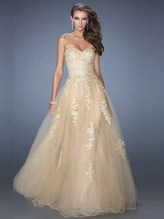Exclusive A-line Sweetheart Tulle Appliques Lace Champagne Prom Dresses #02014224